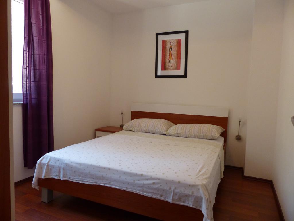 Apartments Lucefinka Banjole Szoba fotó