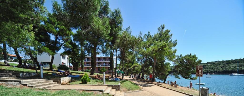 Apartments Lucefinka Banjole Kültér fotó